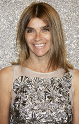 Carine-Roitfeld-01.png